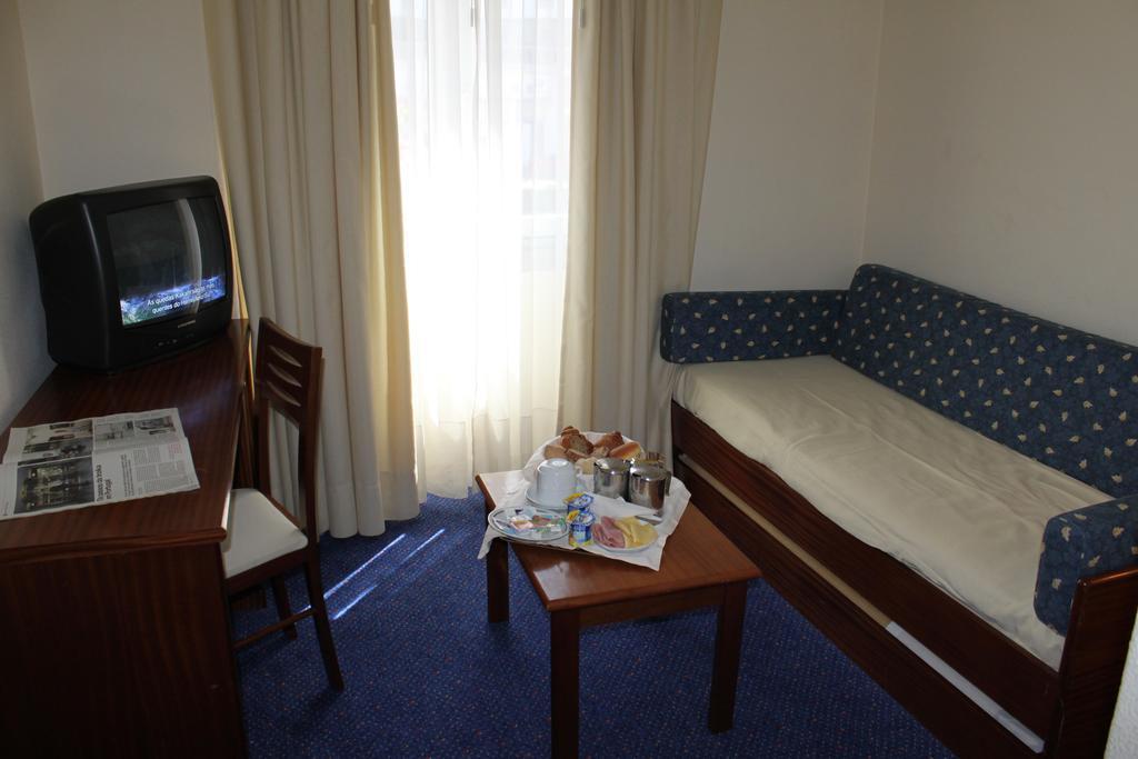 Hotel Eurosol Gouveia Extérieur photo